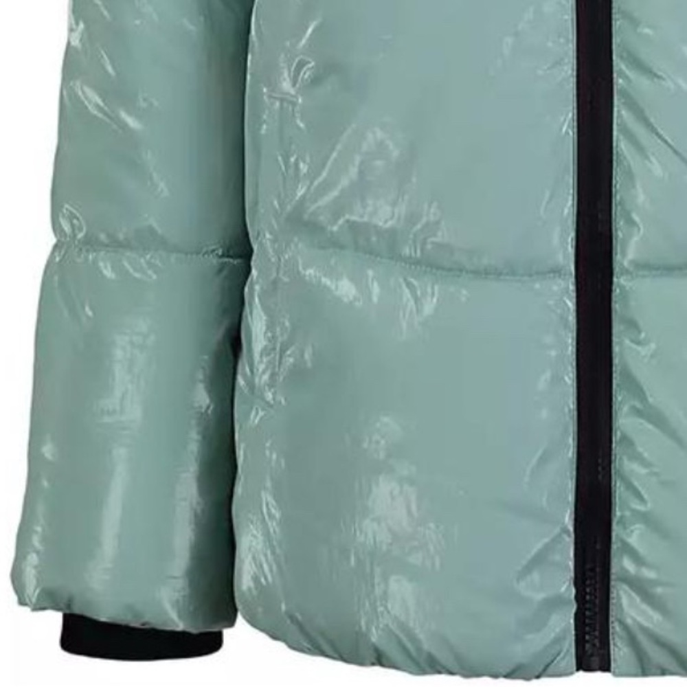 NWT Calvin Klein Jeans Kids Liquid Shine Aquifer Puffer Jacket Size 4 New - Picture 9 of 9